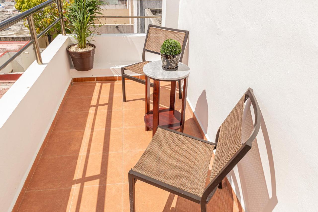 Studio with Terrace